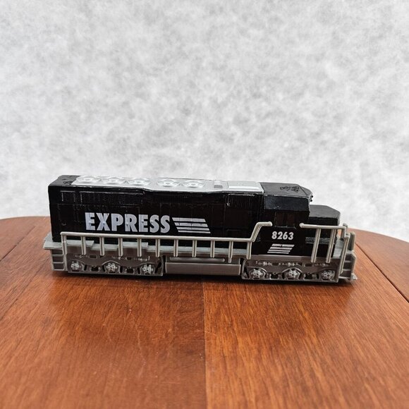 Pull Back Die-Cast Vehicle - FREIGHT TRAIN‎ [Express] (Black - 7 inch) - Picture 2 of 8